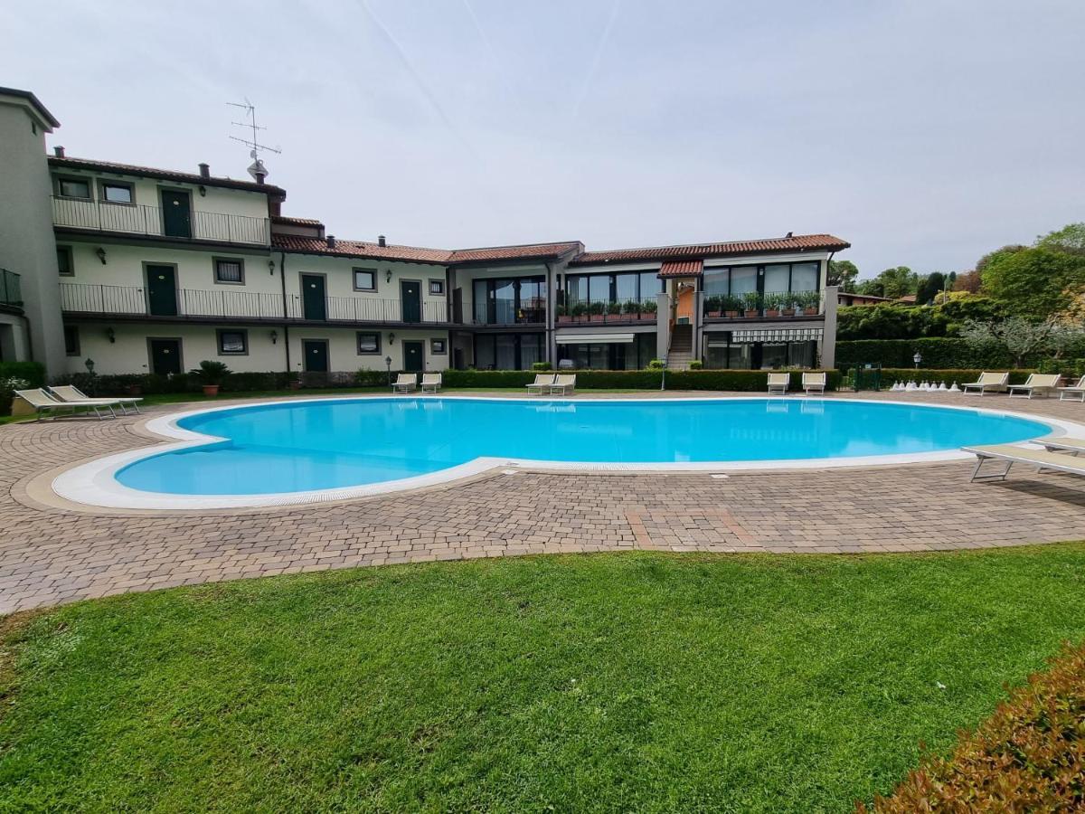 Le Terrazze Sul Lago Hotel & Residence Padenghe sul Garda Buitenkant foto