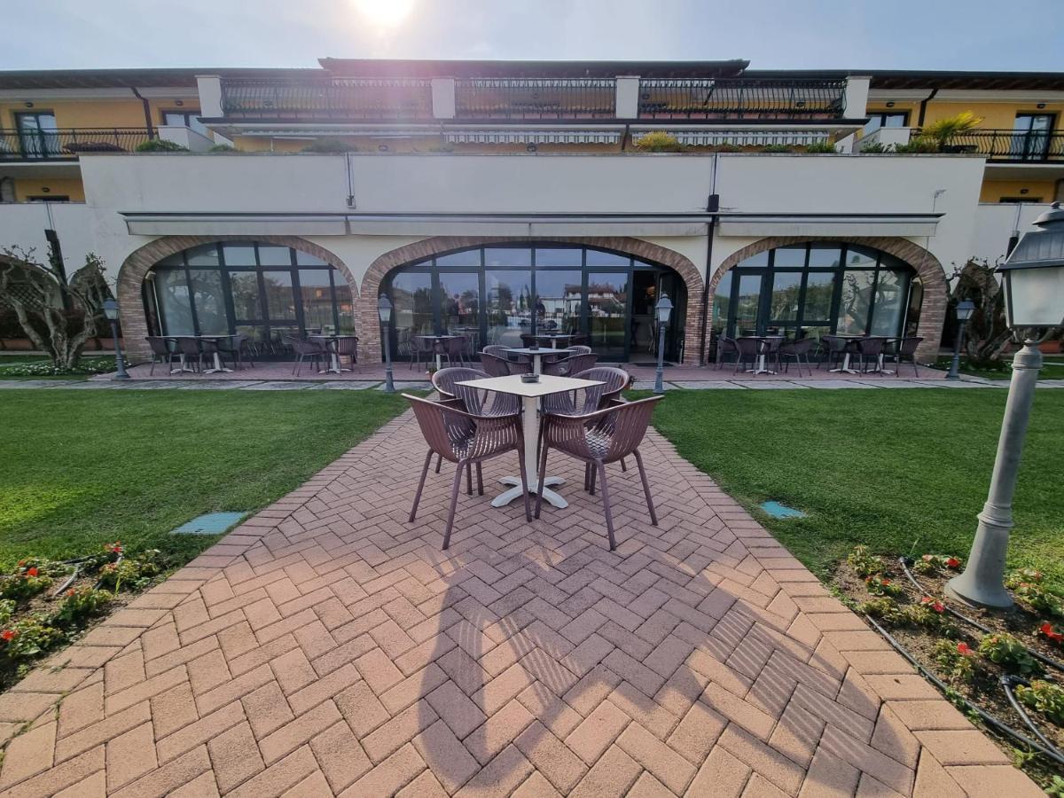 Le Terrazze Sul Lago Hotel & Residence Padenghe sul Garda Buitenkant foto
