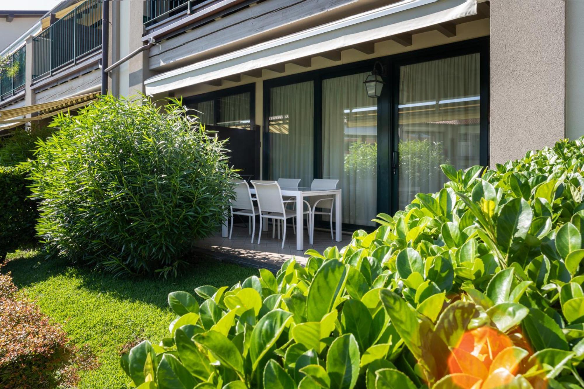 Le Terrazze Sul Lago Hotel & Residence Padenghe sul Garda Buitenkant foto