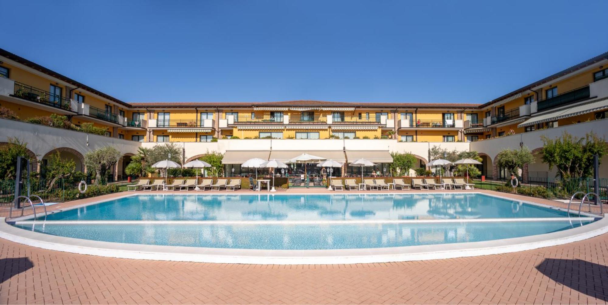 Le Terrazze Sul Lago Hotel & Residence Padenghe sul Garda Buitenkant foto
